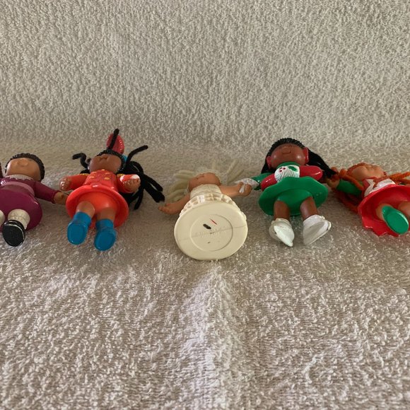 Vintage 90s Cabbage Patch Kids Doll Figures - Picture 4 of 14